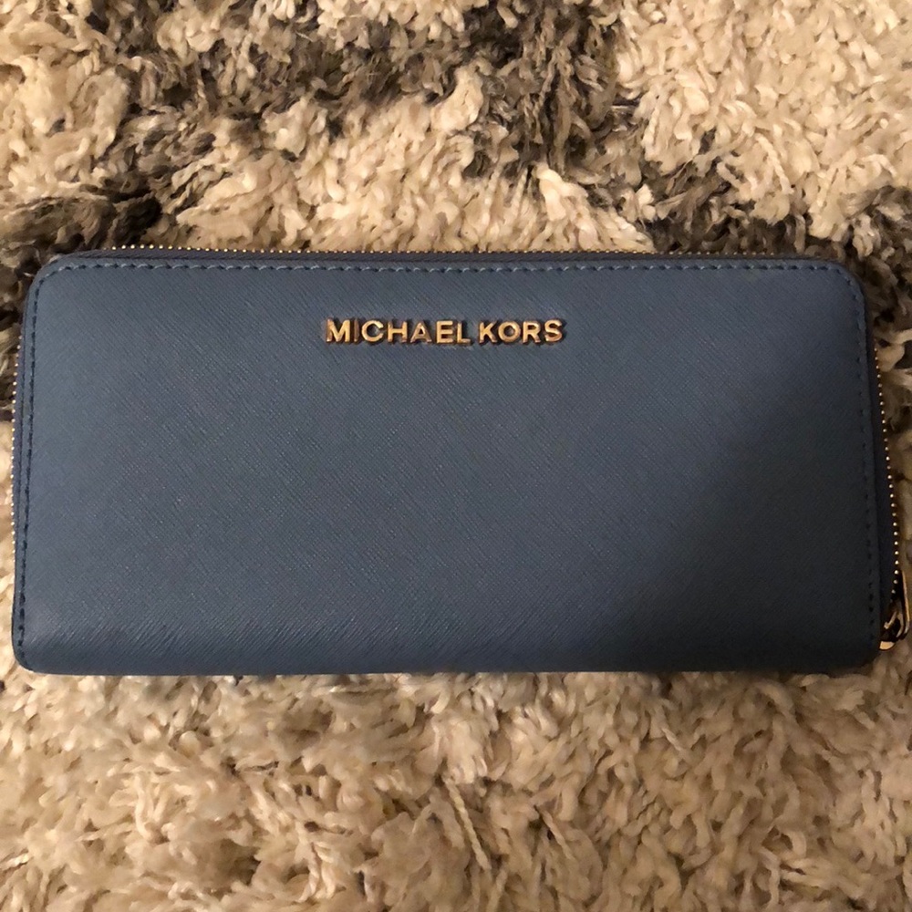 Michael Kors wallet